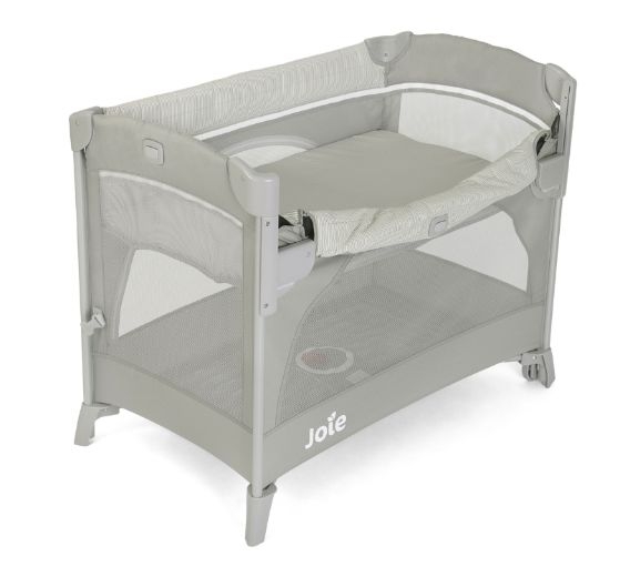 Patut pliabil pentru co-sleeping Joie Kubbie Sleep Wheat